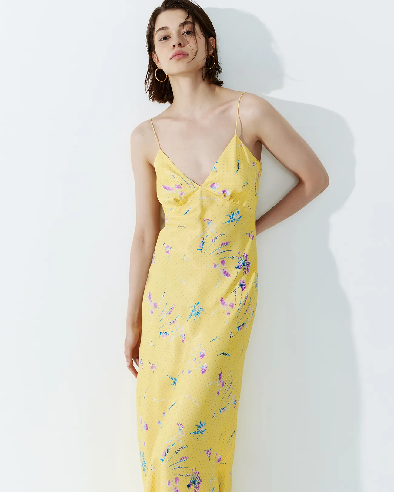 Платье-комбинация миди желтого цвета