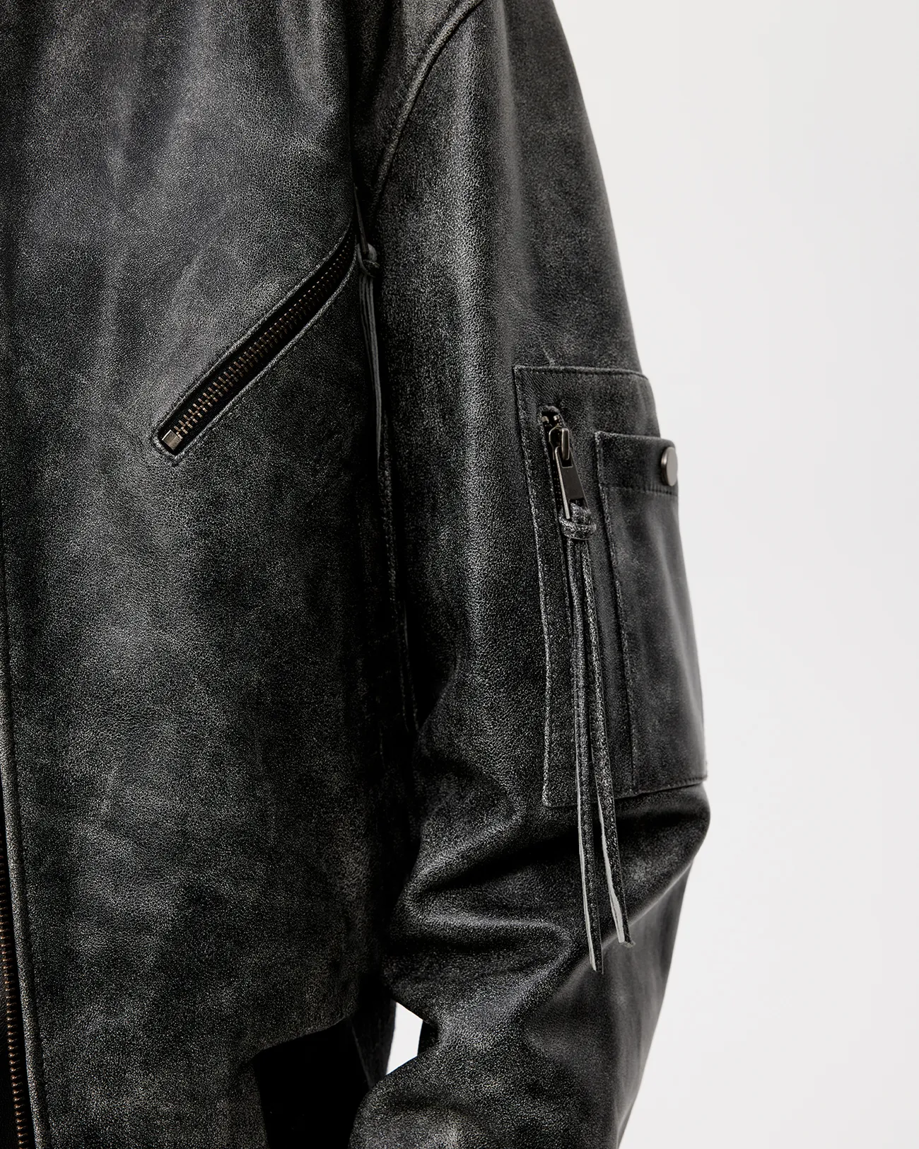 Куртка-бомбер из натуральной кожи с винтажным эффектом