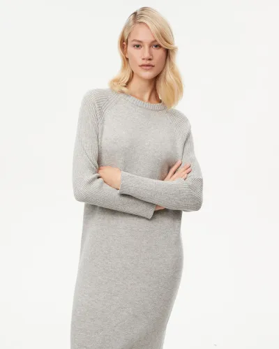Платье-свитер миди серого цвета