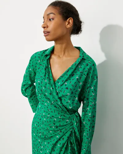 Платье миди на запах зеленого цвета