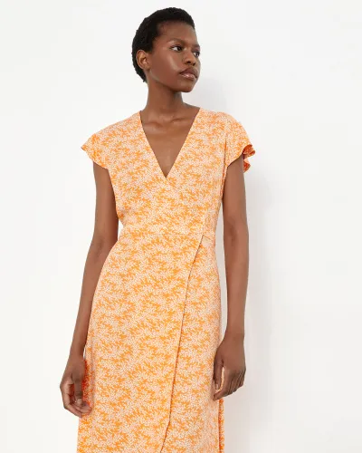 Платье миди на запах оранжевого цвета