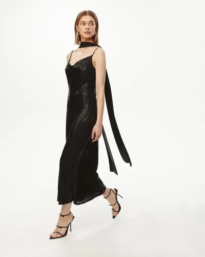 Платье миди из трикотажа с блеском черного цвета