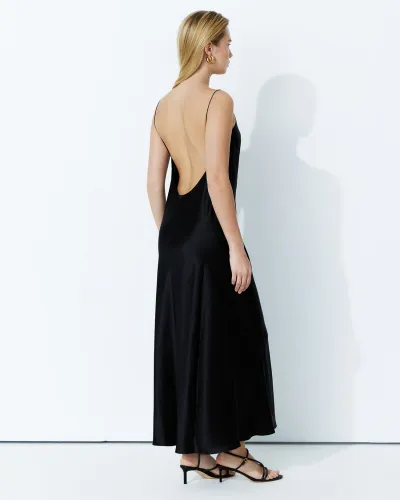 Платье-комбинация из шелка черного цвета
